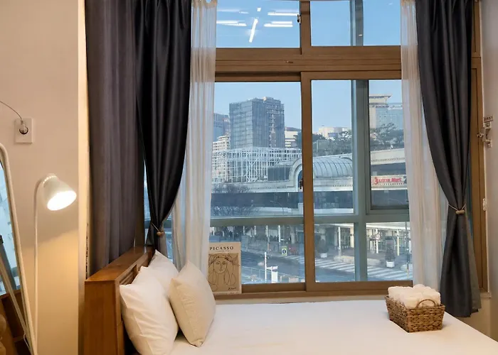 Apartment Seoullo #2min Walk From Station #elevator #city View *