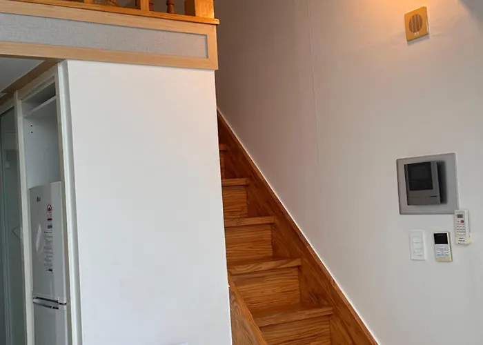 Seoullo #2min Walk From Station #elevator #city View *