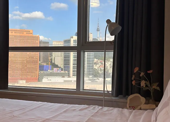 Seoullo #2min Walk From Station #elevator #city View Apartment